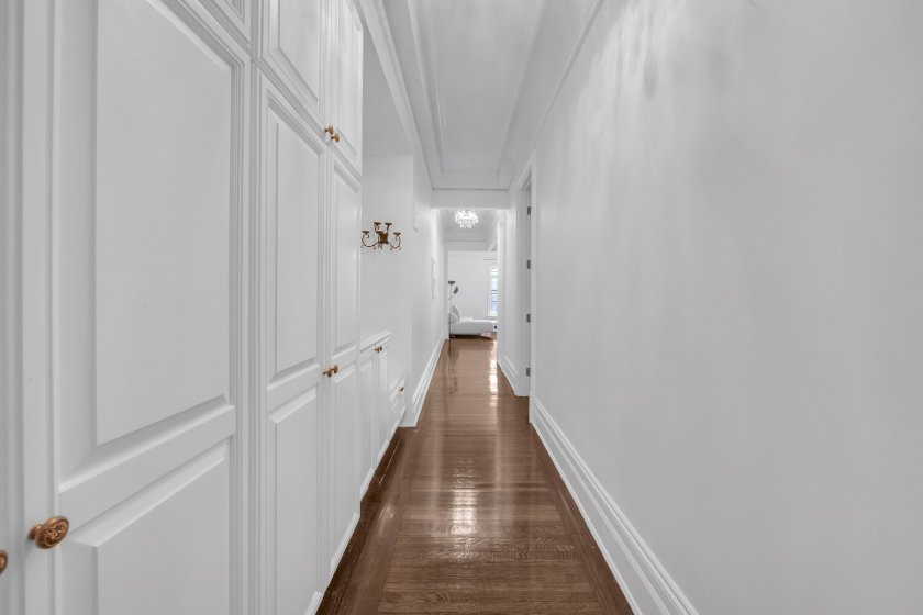 wide photo