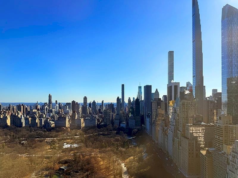 wide photo