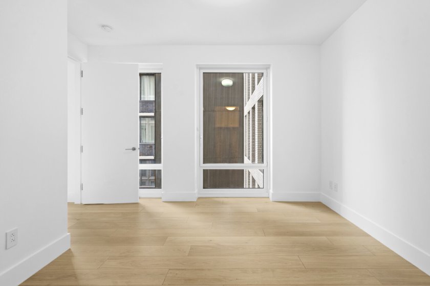wide photo