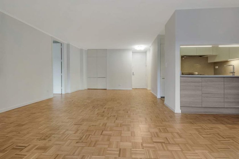 wide photo