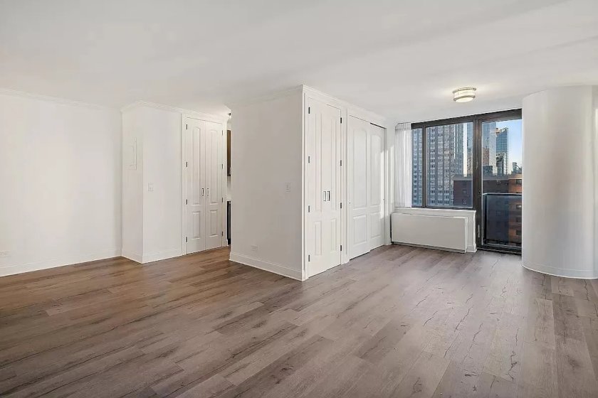 wide photo