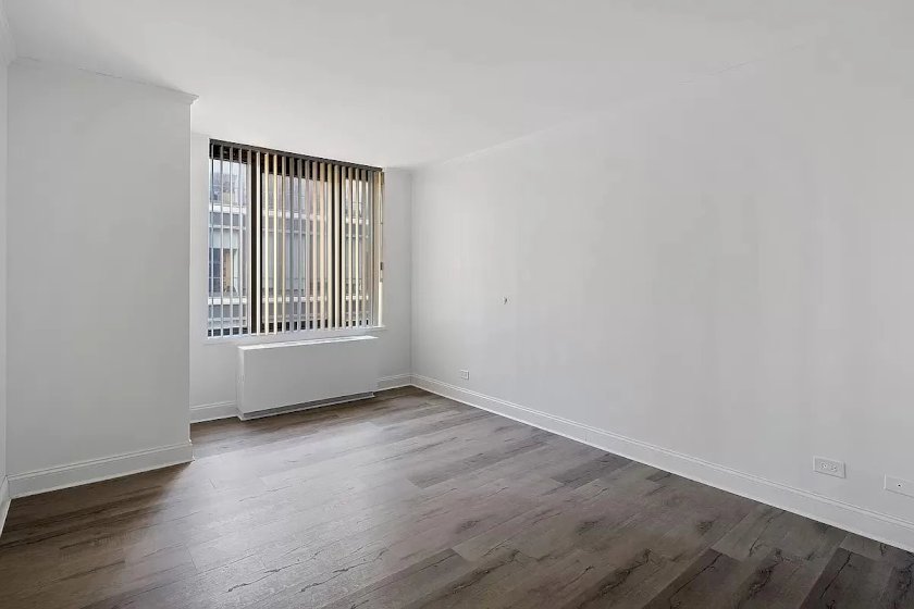 wide photo