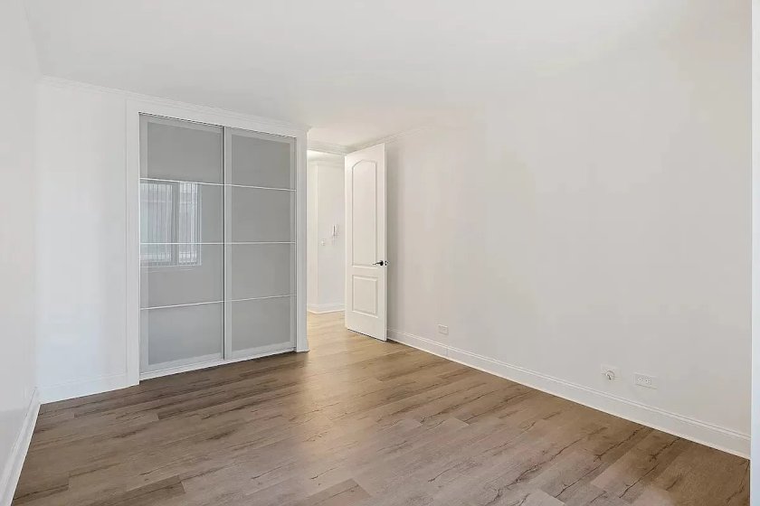 wide photo