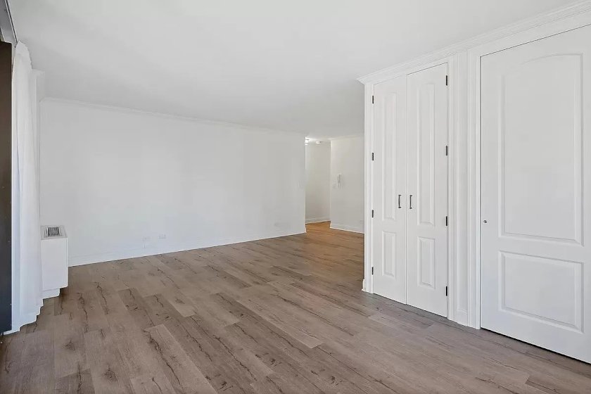 wide photo