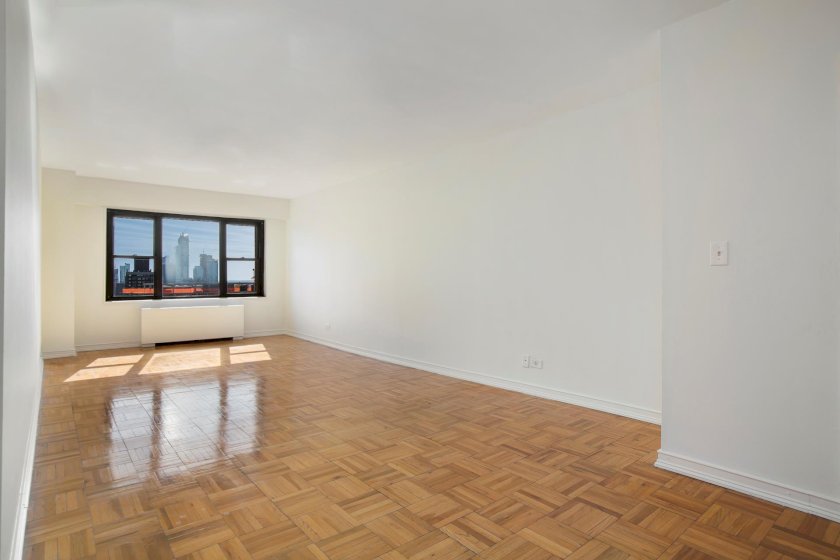 wide photo