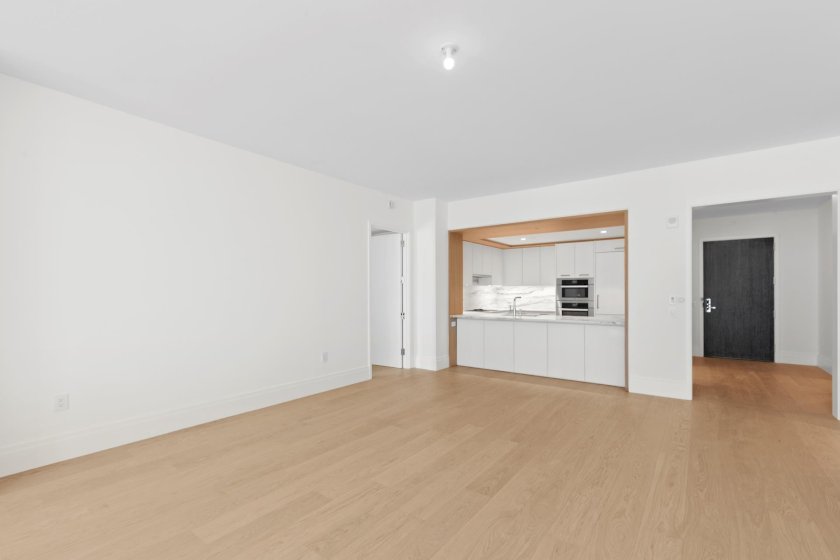 wide photo