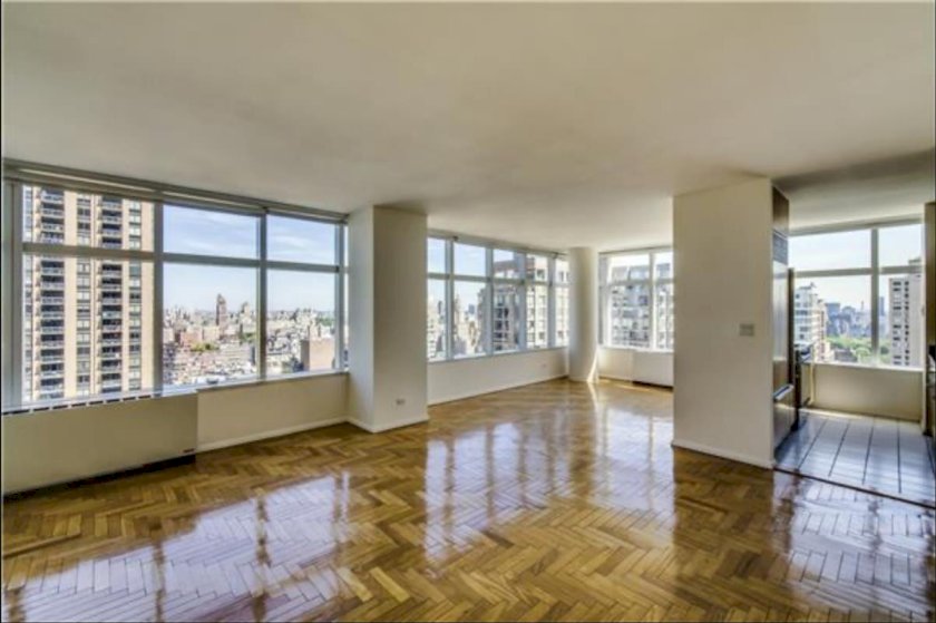 wide photo
