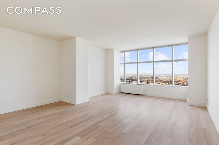 wide photo