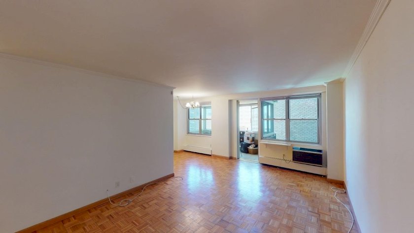 wide photo