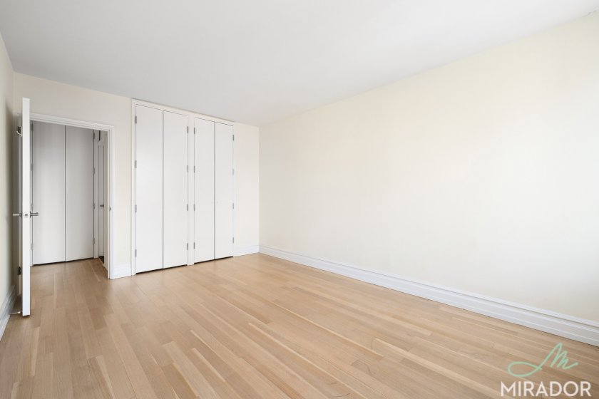 wide photo