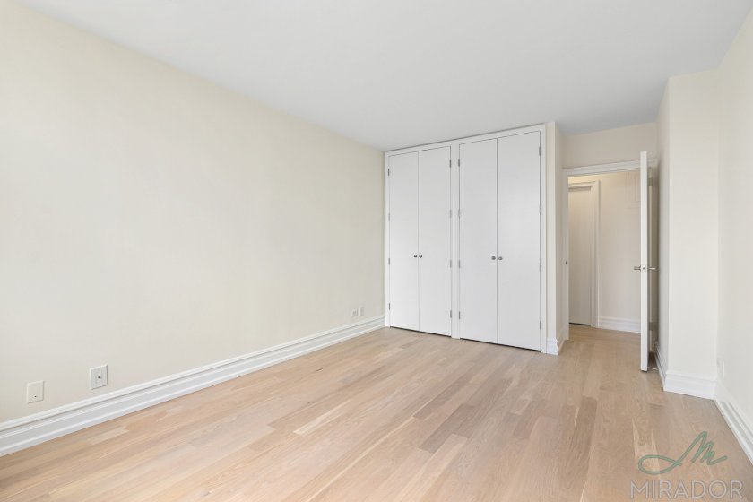 wide photo