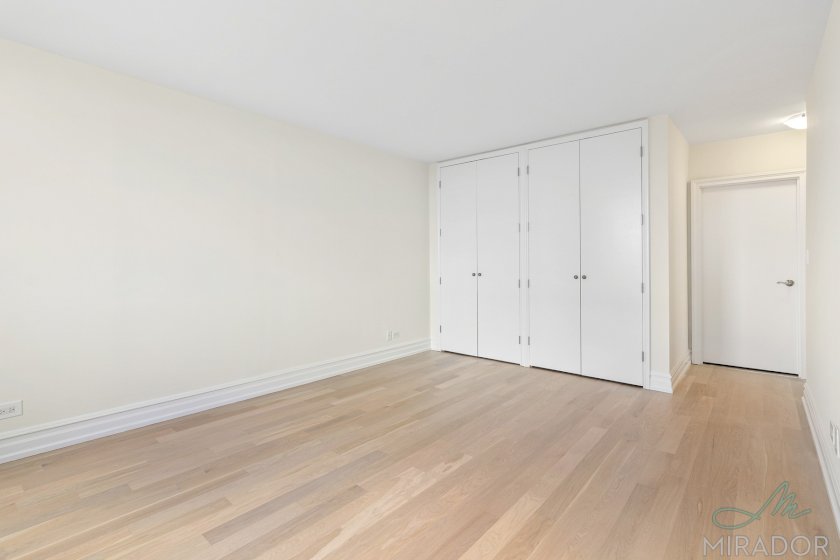 wide photo