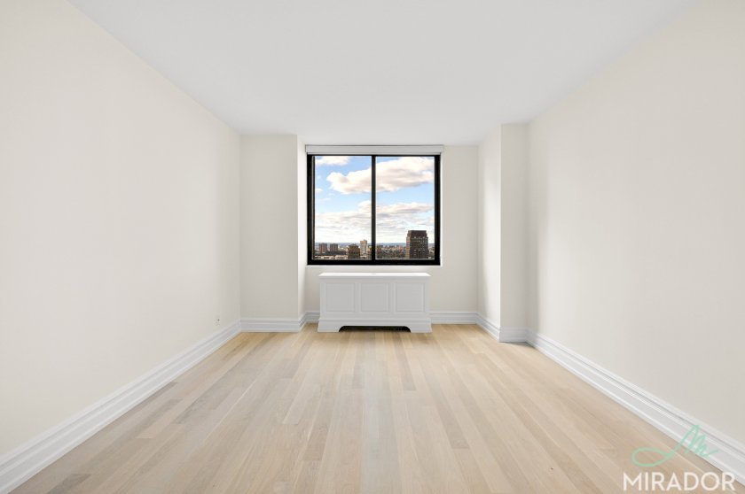 wide photo