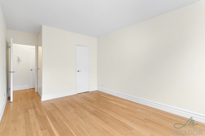 wide photo