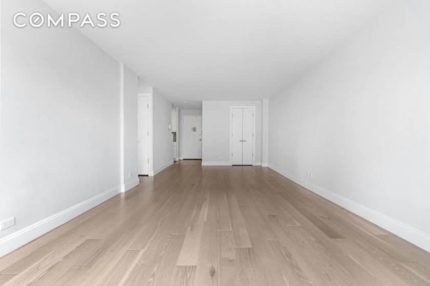 wide photo