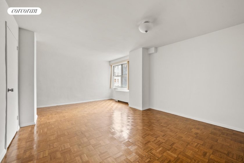 wide photo
