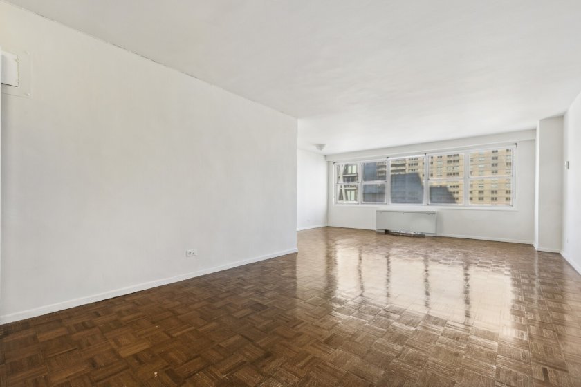 wide photo