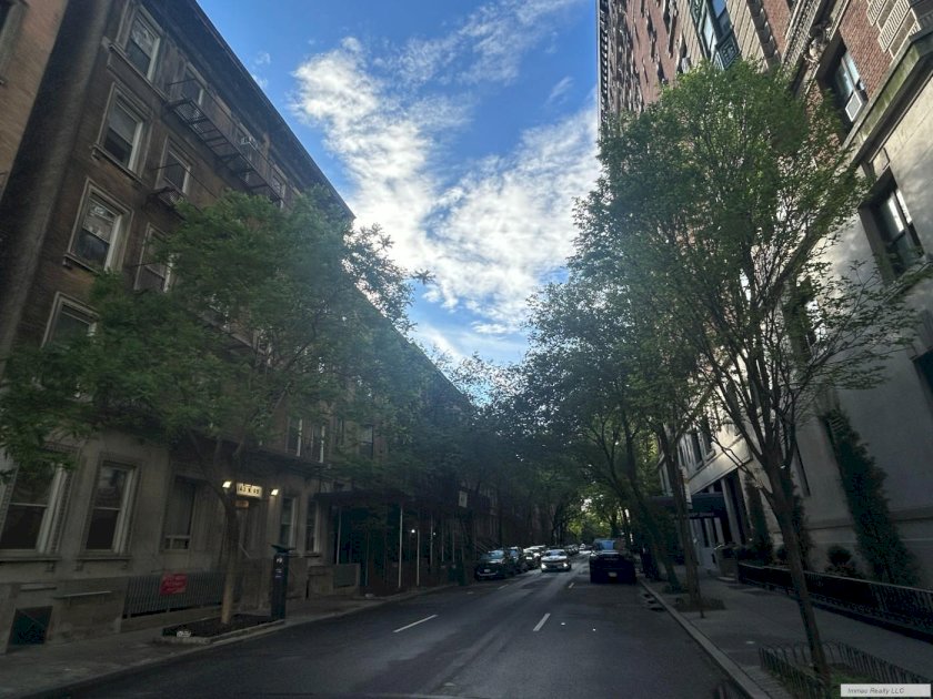 wide photo