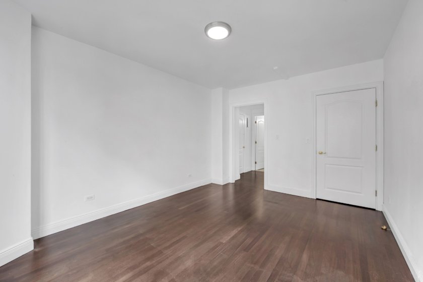 wide photo