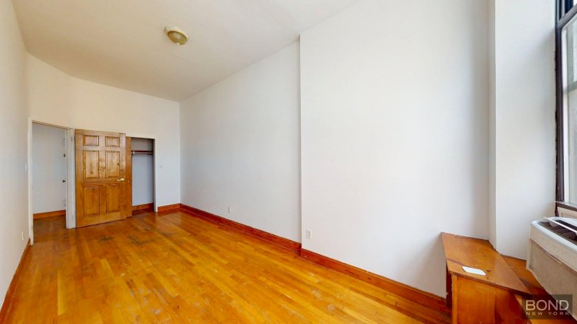 wide photo