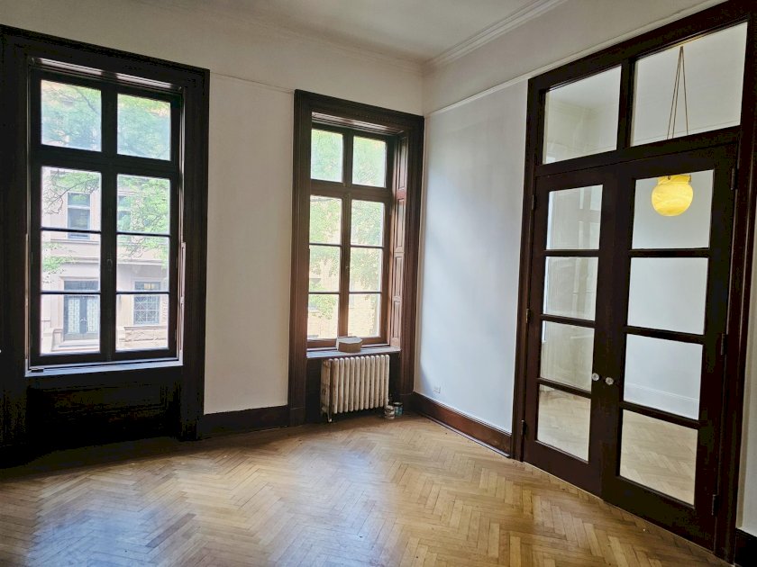 wide photo