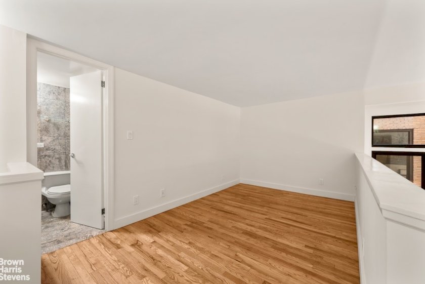 wide photo