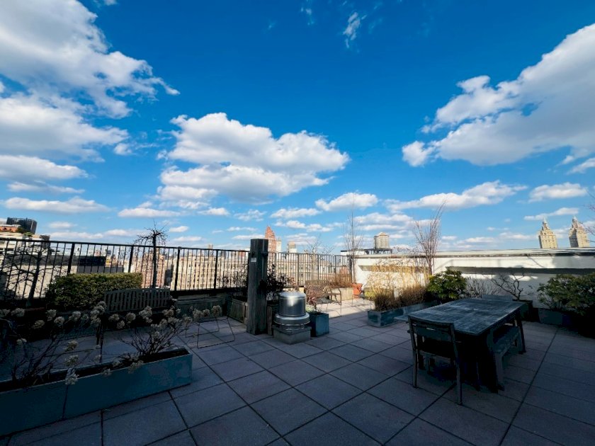 wide photo