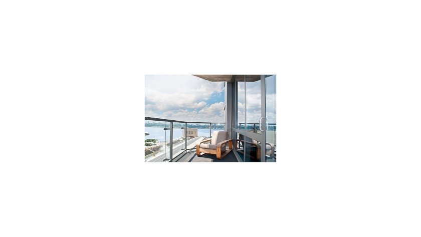 wide photo