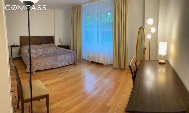wide photo