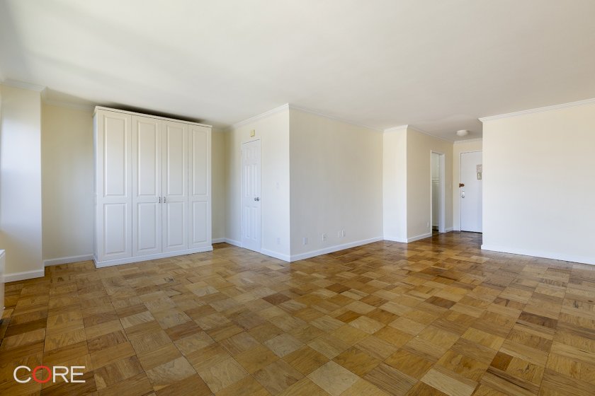 wide photo