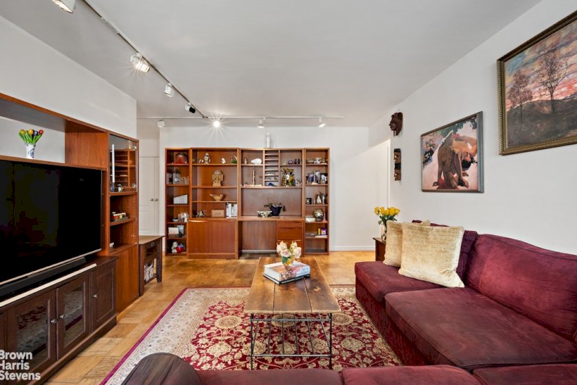 wide photo