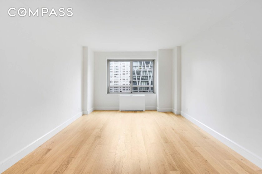 wide photo
