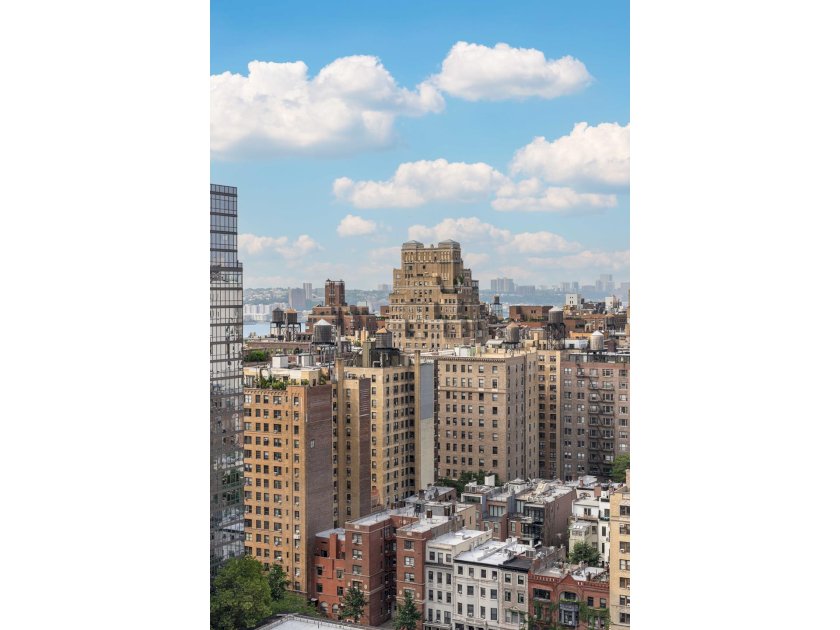 wide photo
