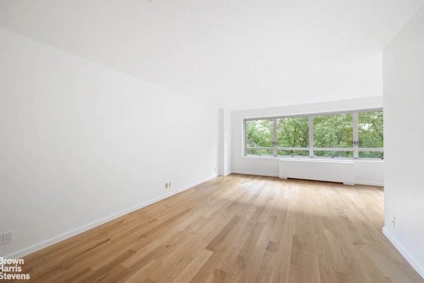 wide photo
