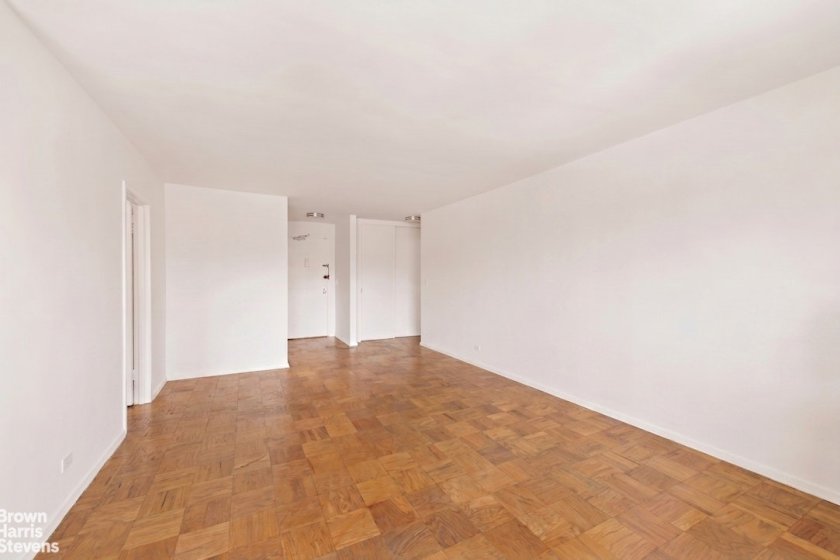 wide photo