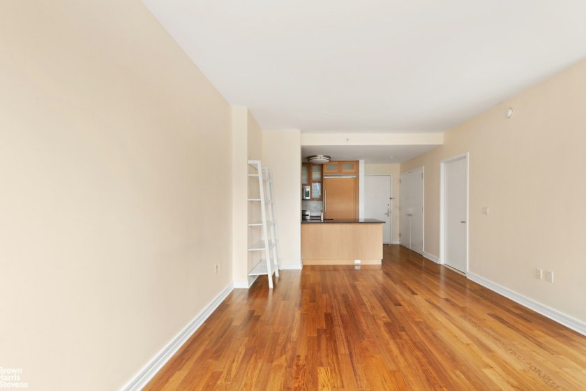 wide photo
