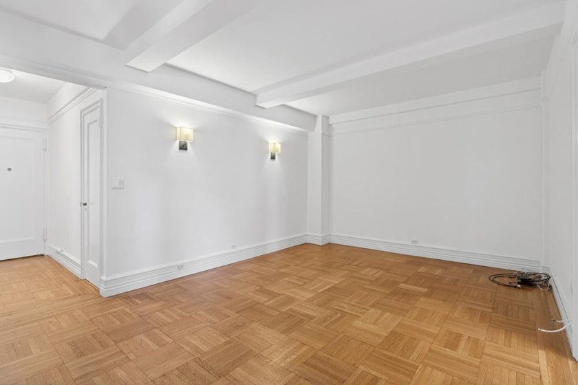 wide photo