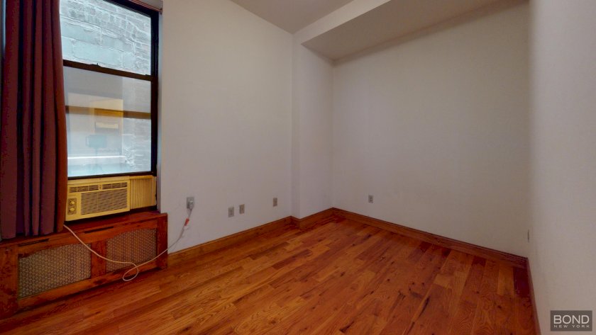 wide photo