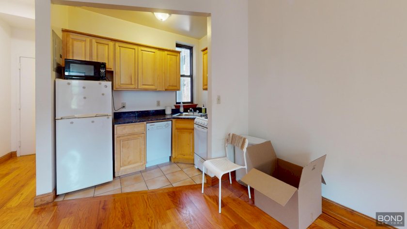 wide photo