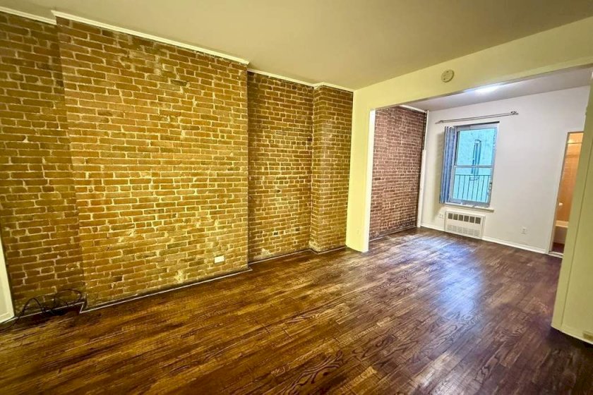 wide photo