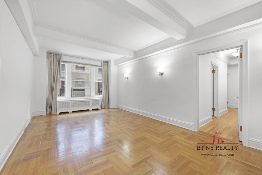 wide photo