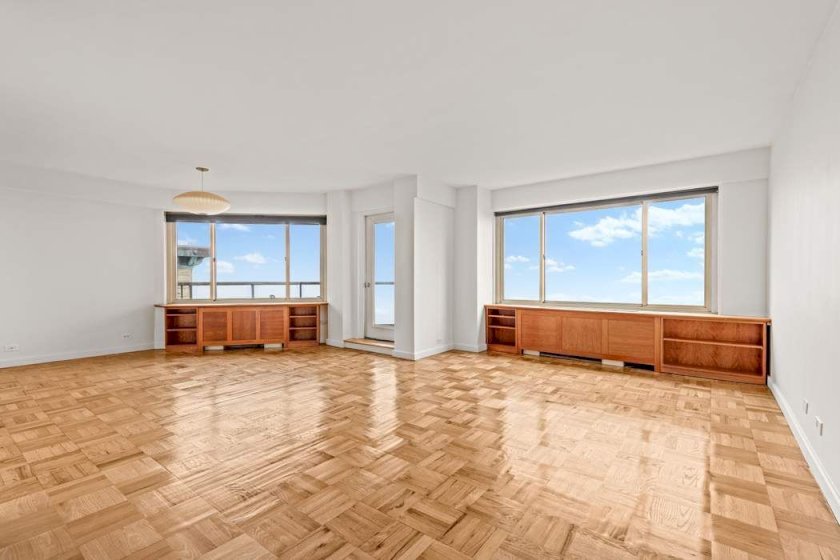 wide photo