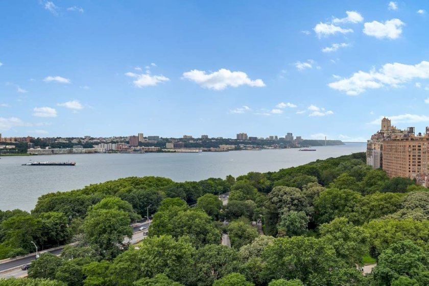 wide photo