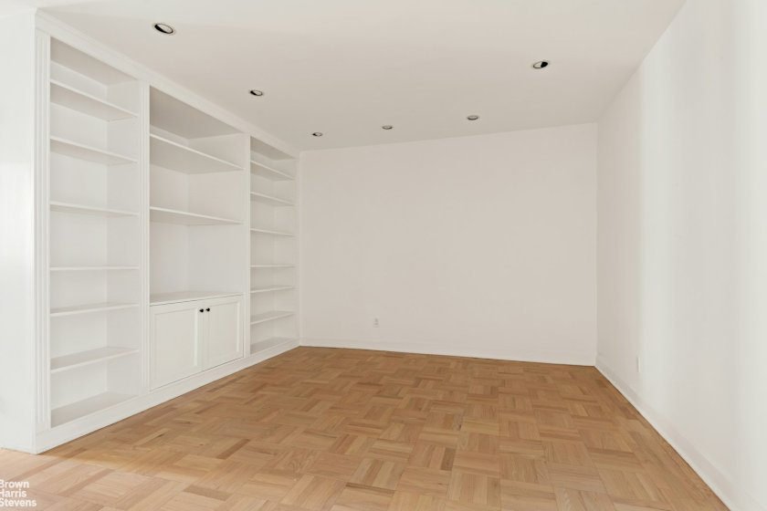 wide photo