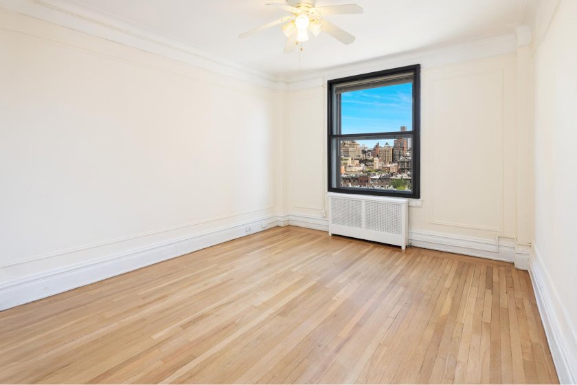 wide photo