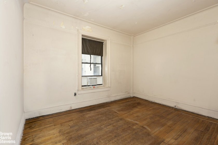 wide photo