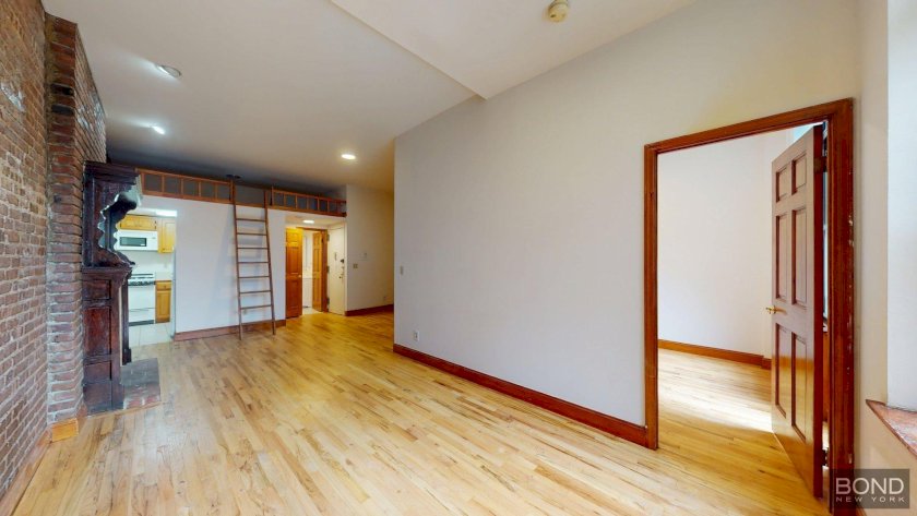 wide photo