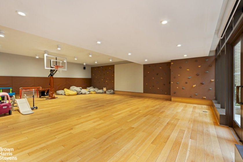 wide photo