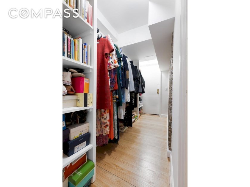 wide photo