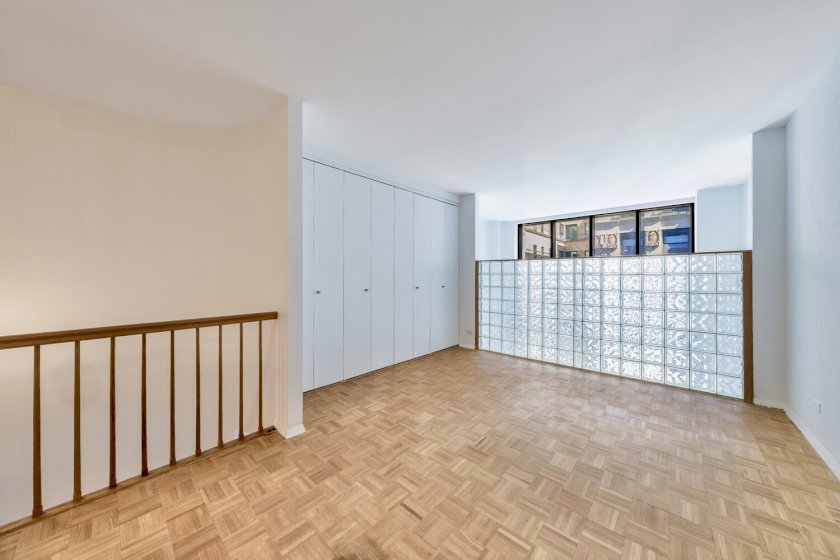 wide photo